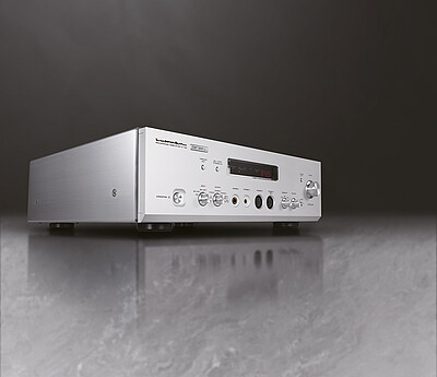 Luxman P-100 Centennial